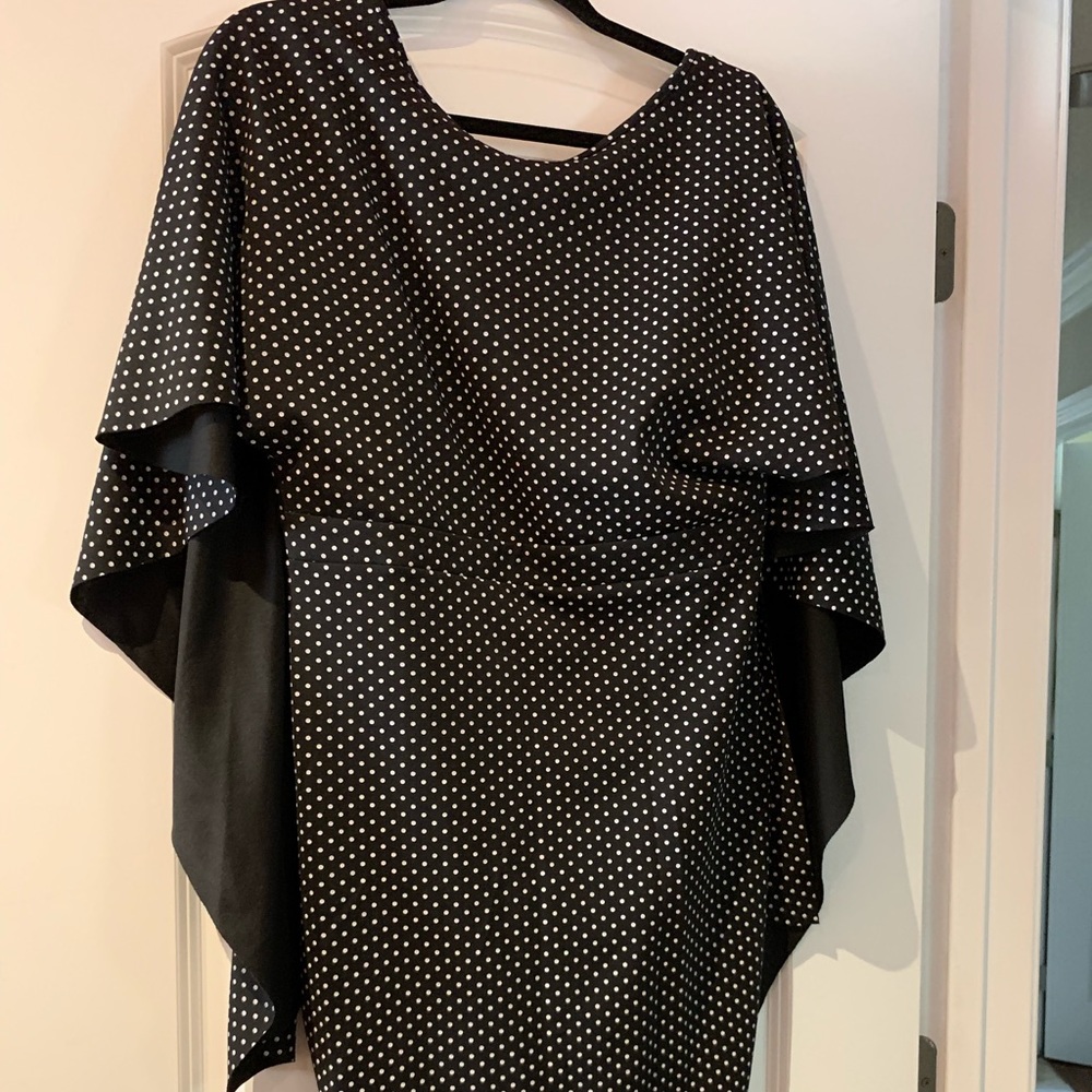 Cape sleeve pencil skirt dress